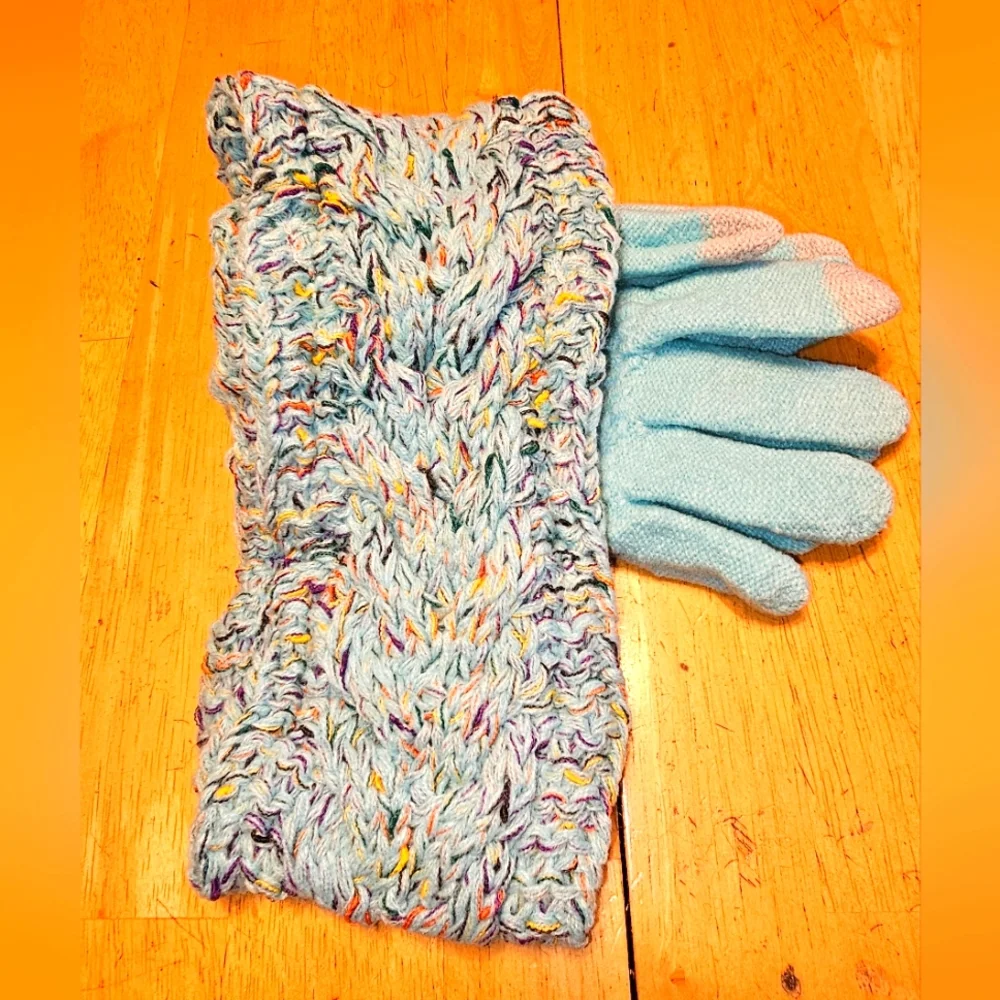 Cable Knit Headband & Touch Screen Knit Gloves 🧤🧣